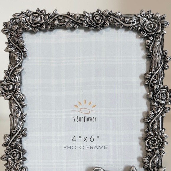 Vintage Sunflower Designs Pewter Photo Picture Frame Teddy Bear Picnic 4" X 6" - Picture 10 of 11